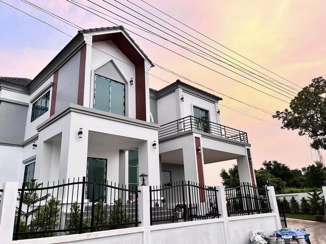 C4517  ขายบ้านเดี่ยว 2 ชั้น โครงการกฤษดาซิตี้ เลค แอนด์พาร์ค รีโนเวทใหม่ หน้าโครงการติดถนนเทพารักษ์ กม16