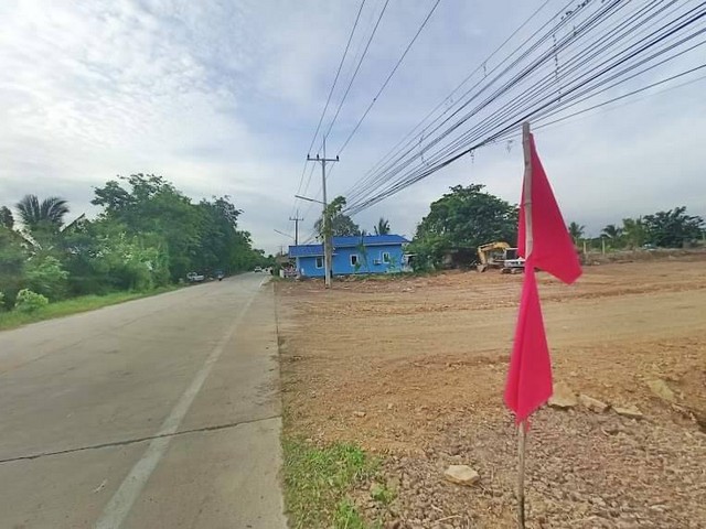 ขายที่ดินตำบลบึงชำอ้อ หนองเสือ ปทุมธานี น้ำและไฟพร้อม ที่ติดถนน 200 ตรว.
