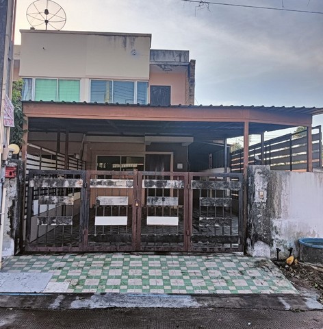 ขายทาวน์เฮ้าส์ รัตนากร วิลเลจ 11  ต.ตะเคียนเตี้ย อ.บางละมุง จ.ชลบุรี   PAP2-0543