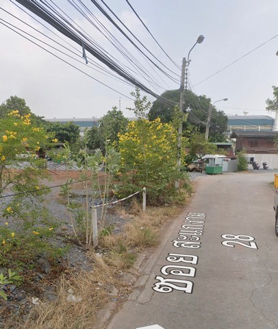 ขายที่ดินเปล่า 1-0-74 ไร่  ซอยสะแกงาม28  แสมดำ บางขุนเทียน   กรุงเทพมหานคร   ZT402