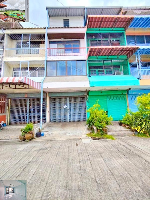  ให้เช่าอาคารพาณิชย์ 3 ชั้น+ดาดฟ้า เอกชัย 40-64 เซ็นทรัล พระราม 2 3กม. 20ตรว. 200ตรม. เก็บของ ออฟฟิศ 2นอน 2น้ำ 1จอดรถ 2แอร์ ใกล้ตลาด 