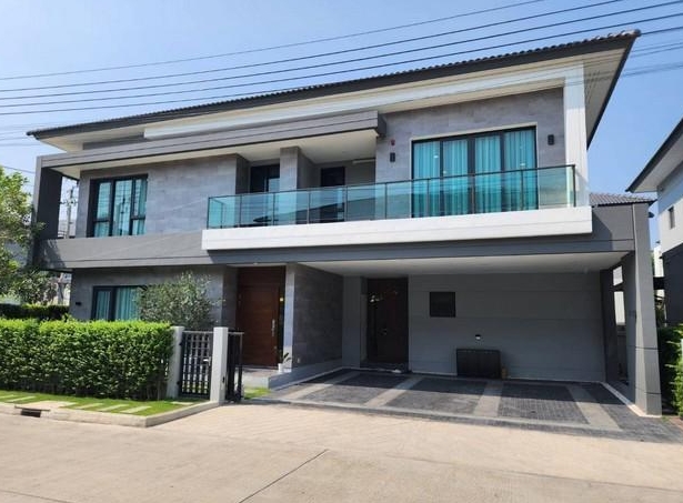 ให้เช่าและขาย บ้านเดี่ยว 2ชั้น  The city บางนา เนื้อที่ 78 ตรว มี 4 นอน 5 น้ำ