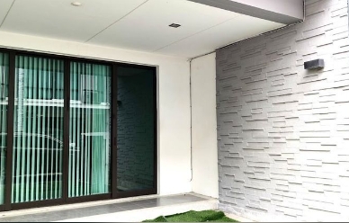  ให้เช่าทาวน์โฮม3ชั้น  Plex บางนา เหมาะพักอาศัย ทำออฟฟิศจดบริษัทได้