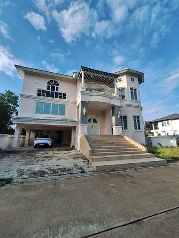 BH2965 ให้เช่าบ้านเดี่ยว หลังใหญ่ หมู่บ้านเบเวอลี่ ฮิลล์ แจ้งวัฒนะ หน้าปากซอยเป็นรถไฟฟ้าสถานีแจ้งวัฒนะ 14