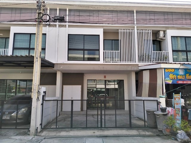 ขาย เอช ลีฟวิ่ง สเปซ ต.บึง อ.ศรีราชา จ.ชลบุรี    PAPT5_026