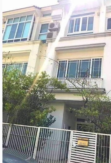  ให้เช่า ทาว์นโฮม3ชั้น The Terrace นาคนิวาส 48 ลาดพร้าว วังหิน