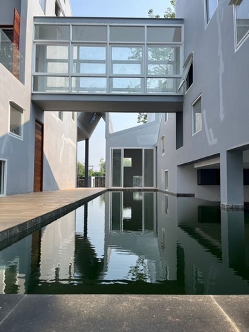 พูลวิลล่าสร้างใหม่ 3ชั้น แปลงมุม เป็นส่วนตัว หนองจ๊อม สันทราย 