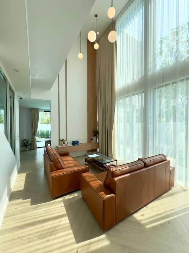 สวยสุดๆ ให้เช่า/ขาย 70 ตรว. รับนายหน้า พูลวิลล่า 2 ชั้น สันผักหวาน หางดง ทำเลดี สไตล์โมเดิร์น พร้อมสระว่ายน้ำระบบเกลือ