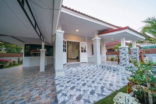 รับนายหน้า ขาย/เช่า โซนหางดง หลังกาดฝรั่ง ให้เช่า/ขาย​ บ้านสวยสไตล์รีสอร์ท กำลังรีโนเวทใหม่ (บ้านเสร็จ 15 ก.ค. 67)