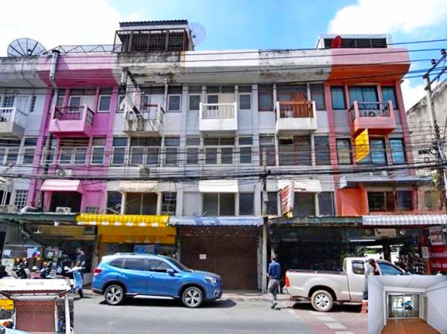 ขาย-เช่า ตลาดห้วยขวาง3.5 ชั้น 18ตรว. ค้าขาย MRT สุทธิสาร 1 กม. 200ตรม. ไฟฟ้า 3 เฟส ร้านกาแฟ 2นอน 2น้ำ ประชาราษฎร์บำเพ็ญ18-35  