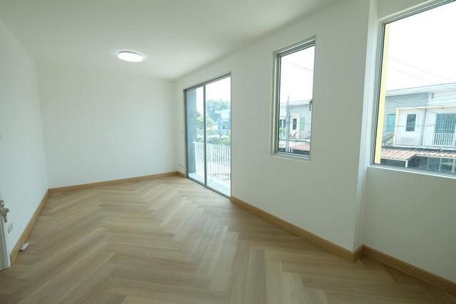 PO844 ขาย ทาวน์เฮาส์ 2 ชั้น เดอะคอนเน็ค 9 เกษตร-นวมินทร์  ราคาขาย 2,790,000 บาท