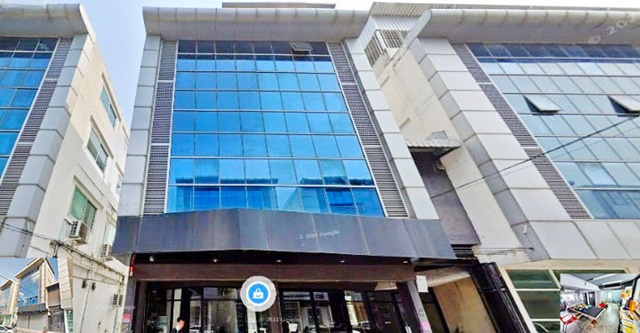 ลาดกระบัง 21-32 Aขายอาคารพาณิชย์ 4 ชั้น 2 คูหา PL ลาดกระบัง ออฟฟิตถูกที่สุดใน3โลก 48ตรว. 600ตรม. รพ.สิรินธร 4นอน 4น้ำ 5จอดรถ ทำเลดีมาก