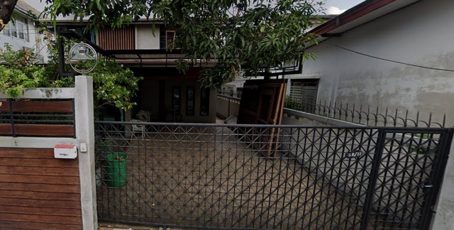 บ้าน บ้านเดี่ยว ลาดพร้าว 41 ขนาด = 0 Rai 0 Ngan 61 ตาราง.วา 4 ห้องนอน   น่าอยู่ใกล้สิ่งอำนวยความสดวก