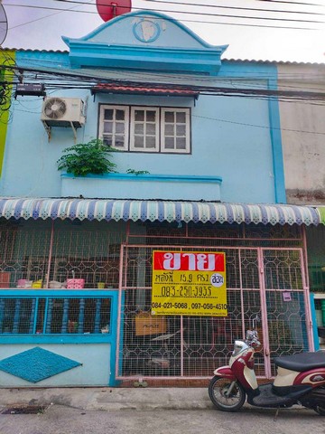 ขายทาวเฮ้าส์ 2 ชั้น 15.9 ตร.ว. หน้าสนามกีฬากลางจังหวัดนครสวรรค์  ZK286 