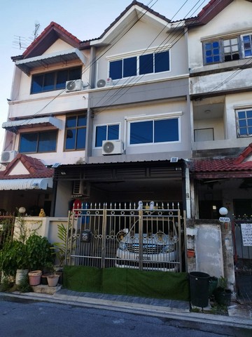 ขายทาวน์เฮ้าส์ 3 ชั้น หลังกลาง ลาดปลาเค้า 72 แยก 2 แขวงอนุสาวรีย์ เขตบางเขน กรุงเทพ