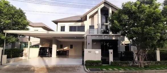 ให้เช่าบ้านเดี่ยว 2 ชั้น บางกอก บูเลอวาร์ด รามอินทรา วัชรพล  ถนนจตุโชติ เนื้อที่ 85 ตารางวา 6 ห้องนอน 5 ห้องน้ำ