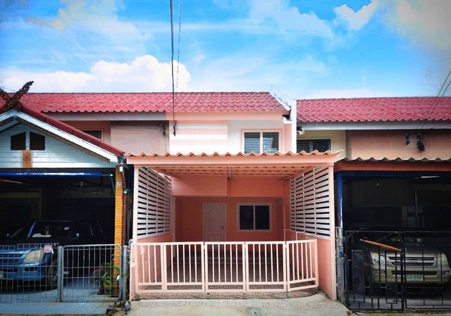 บ้าน 2 ชั้น เข้าทาง เพลินใจ 2 ผ่อนเดือนละ 3000 กว่าบาท ใกล้ รร อัสสัมชัญ ใจกลางเมืองระยอง