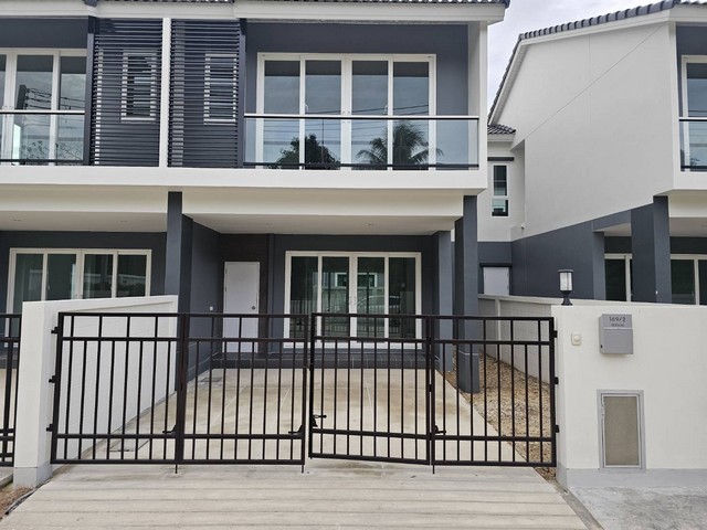 บ้านทาวน์โฮมสไตล์บ้านแฝด โครงการศุภาลัยพรีโม่ อนุสาวรีย์ท้าวเทพกระษัตรี อ.ถลาง ภูเก็ต