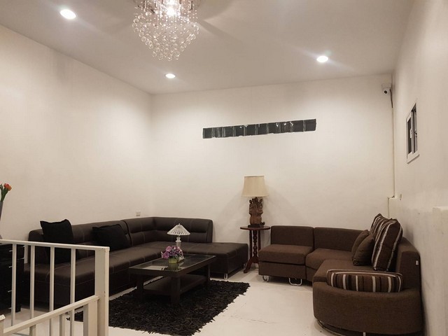 สำหรับชาวนักลงทุนและผู้หาซื้อทรัพย์ดีดี  สถานีวิทยุชุมชนคลื่น FM จดทะเบียนถูกต้องขึ้นต่อ กสทช. ทำต่อได้เลย โทร 083-0052952