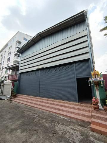 EPL-WH0725 ให้เช่าโกดังพร้อมออฟฟิศ ซอยลาดพร้าววังหิน 47 ลาดพร้าว ใเนื้อที่ทั้งหมดประมาณ 37 ตารางวา 200ตรม. กล้ MRT สายสีเหลืองภาวนา