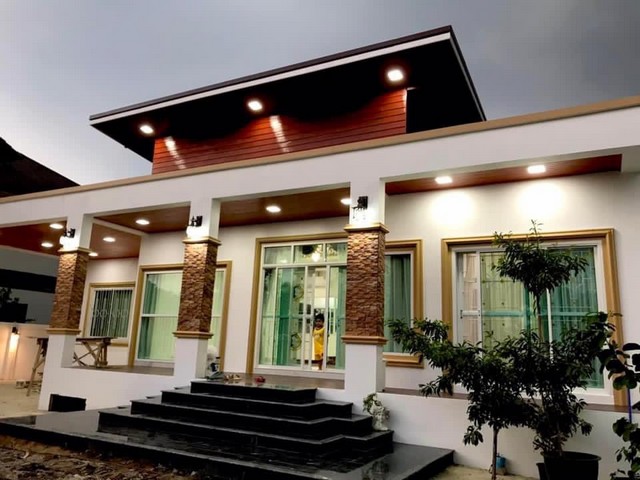 ขายด่วนบ้านเดี่ยวชั้นเดียว ไสตล์รีสอร์ท ติดคลองพระอุดม ลาดหลุมแก้ว มีศาลาริมน้ำ