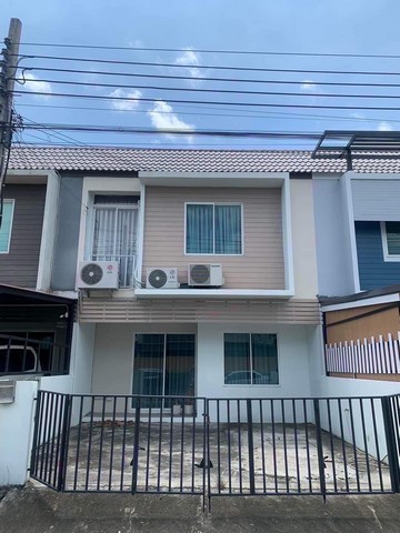 ให้เช่าทาวโฮม ใกล้เมกะบางนา กล้Concordian International School  และรร.ราชวินิตบางแก้ว เดอะคัลเลอร์ส พรีเมี่ยม บางนา กม.8