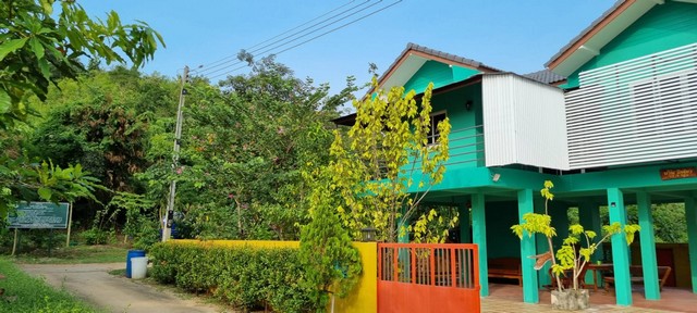 ขายบ้านพักตากอากาศ สร้างใหม่ อำเภอเมือง จังหวัดราชบุรี เนื้อที่ 60 ตารางวา