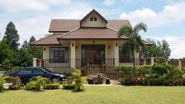 ขายบ้านพร้อมสวนสวย บรรยากาศร่มรื่น อำเภอกบินทร์บุรี จังหวัดปราจีนบุรี