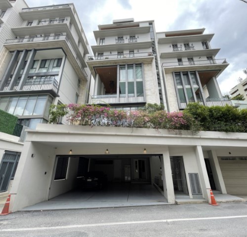 ให้เช่า749 Resident ถ.สุขุมวิท49 with Pool private สวยแอร์เฟอร์นิเจอร์ครบมี4นอน5น้ำใกล้ห้างเอ็มควอเทียร์เช่า300,000บาท/เดือน ถ.สุขุมวิท49