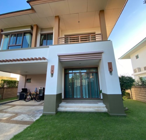 ให้เช่าบ้านเศรษฐสิริบางนากม7เนื้อที่60ตร.วมี3นอน3น้ำตกแต่งใหม่ทั้งหลังแอร์เฟอร์ครบเช่า50,000บาทถ.บางนากม7