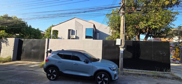 PO885 ให้เช่า บ้านเดี่ยว 2 ชั้น หมู่บ้าน เสนานิเวศน์1 ซอยประเสริฐมนูกิจ 18 ห่างจากถนเกษตร-นวมินทร์ 