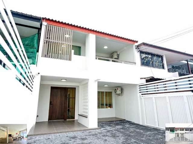 MRT ศรีอุดม 2.5 กม.4นอน ให้เช่าทาวน์เฮาส์ 2 ชั้น 52ตรว.วชิรธรรมสาธิต56-62  220ตรม. รีโนเวทใหม่ 3น้ำ 2จอดรถ 5แอร์ 