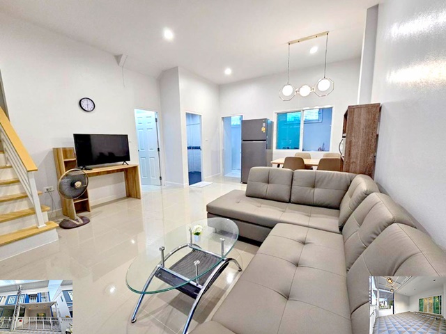 ให้เช่าทาวน์โฮม 2 ชั้น หลังริม BTS สายลวด 2 กม. เทศบาลบางปู4-8  ทำเลทอง 28ตรว. 145ตรม. เฟอร์ครบ 3นอน 2น้ำ 2จอดรถ 2แอร์