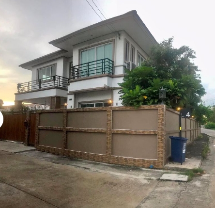 ให้เช่าและขายบ้านเดี่ยว 2 ชั้น หมู่บ้านพนาสนธิ์ การ์เด้นโฮม สายไหม 4