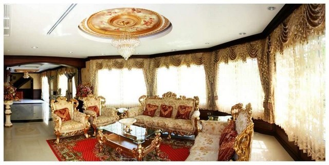  ขายคฤหาสน์หรู ย่านประชาอุทิศ-พระราม 2 หมู่บ้านเพลสแอนด์พาร์ค ประชาอุทิศ 90 บ้านสไตล์ยุโรป เนื้อที่ 174 ตร.ว.