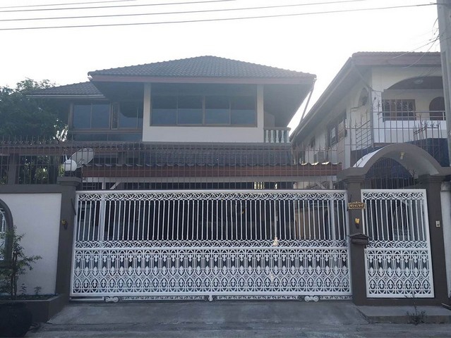 ให้เช่าบ้านเดี่ยวเดินทางสะดวกเชื่อมถนน ระหว่างสาย2-กาญจนา ใกล้เดอะมอลบางแค ย่านพุทธมณฑลสาย2 บางแค