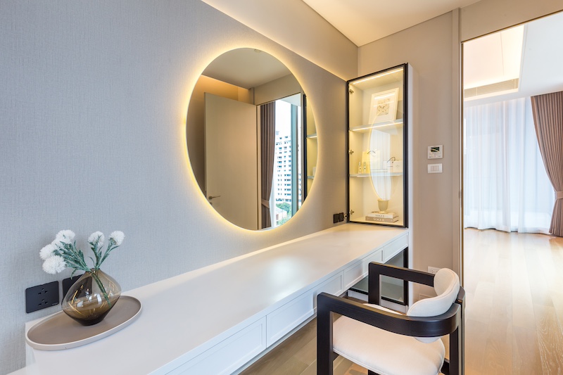 BS840  FOR SALE คอนโด Baan sindhorn 2bedrooms ใจกลาง sindhorn village ติดกับ vela วิว lobby kimpton malai