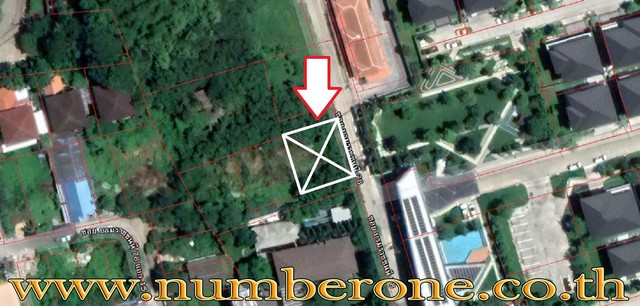 ที่ดิน บรมราชชนนี 2900000 B.  90 ตาราง-วา ไม่ไกลจาก ใกล้วัดปรณาวาส ใกล้ถนนอุทยาน ใกล้มหาวิทยาลัยมหิดลศาลายา ใกล้มหาวิทยาลัยกรุงเทพ โรงเรียนสารสาสน์วิเทศน์ธนบุรี โรงเรียนอัสสัมชัญธนบุรี ห้างสรรพสินค้าต่าง เช่นเซ็นทรัลศาลายา ครบครัน ทำเลดีมาก สามารถเข้าออกได้หลายทาง ทั้งถนนบรมราชชนนีและถนนเลียบคลองทวีวัฒนา เพื่อเดินทางเข้าสู่ถนนพุทธมณฑล สาย 2-3-4 ได้สะดวก หลีกเลี่ยงถนนใหญ่และประหยัดเวลาได้มาก