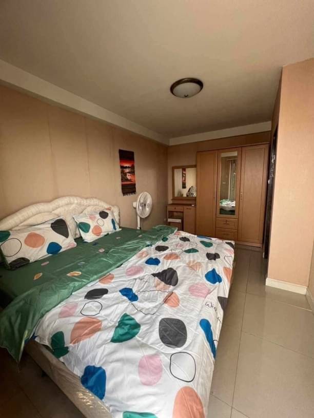 ให้เช่า 20,000 บาท 96 ตรม. 2 นอน 2 น้ำ ทรีโอ้ คอนโด วิวสระว่ายน้ำ วิวดอยสุเทพ พร้อมเฟอร์นิเจอร์ครบครัน บนถนนห้วยแก้ว เดินทางสะดวกง่ายสุดๆ