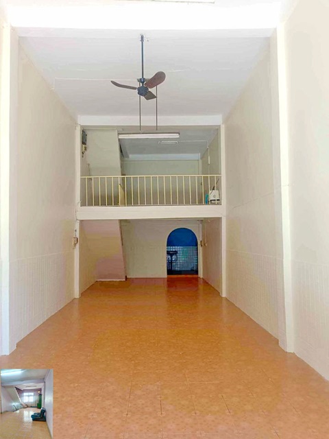 ม.นิด้า เสรีไทย6-15 ให้เช่าอาคารพาณิชย์ 3 ชั้น เสรีไทย สภาพบ้านดี 21ตรว. 140ตรม. ค้าขาย อาศัย 2นอน 3น้ำ 1จอดรถ เดินทางสะดวก ตลาดบางกะปิ