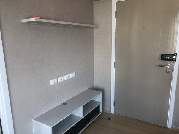 LESTO CONDO สุขุมวิท 113 ขายเพียง 2 ล้านบาท อินเตอร์เชนจ์ สเตชั่น คอนโด Low Rise 8 ชั้นในซอยสุขุมวิท 113 