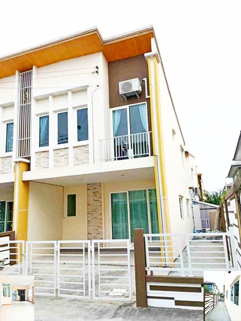 ถูกที่สุดใน3โลก  ให้เช่าทาวน์โฮม 2 ชั้นAPL สุวรรณภูมิ 2.5 กม. กิ่งแก้ว29-35  หลังริม 24ตรว.145ตรม.4นอน 3น้ำ 3จอดรถ 4แอร์ พาซิโอ มอลล์ 