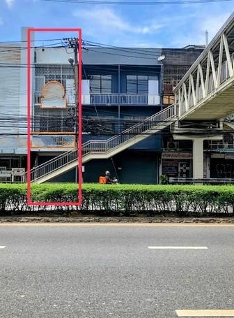 ให้เช่าอาคาร 3.5 ชั้น  ติดถนนพระราม 4 แยกกล้วยน้ำไท