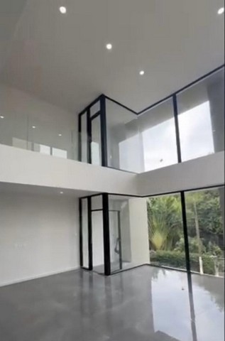 POR4405 ให้เช่า โฮมออฟฟิศใหม่ บ้านใหม่ไม่เคยเข้าอยู่ 4 ชั้น ซอยนาคนิวาส 48 มีลิฟต์ โซนนาคนิวาส ติดถนนหลัก ใกล้เลียบด่วน 