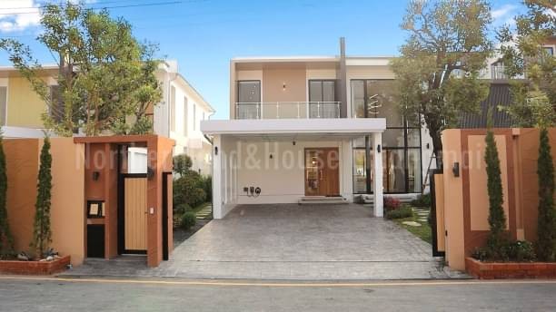 ผ่อนตรงดอกเบี้ย0% 1​ ปี ราคาเริ่มที่ 17 ล. (บ้านเปล่า)​ 19 ล. (พร้อมเฟอร์ฯ)​ พูลวิลล่า 2 ชั้น ป่าแดด อ.เมือง สไตล์โมเดิร์นมินิมอล