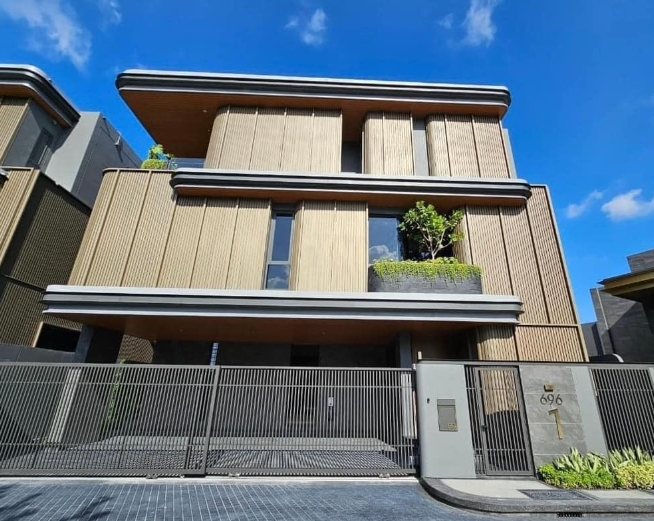  ให้เช่าบ้านเดี่ยวหรู Bugaan บูก้านพระราม9-เหม่งจ๋าย วังทองหลาง 73ตารางวา, 522ตารางเมตร