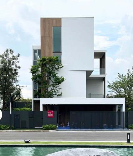 ขายบ้านเดี่ยว 3.5 ชั้น วีเว่ พระราม9 กรุงเทพกรีฑา ใกล้ โรงเรียนนานาชาติเวลลิงตัน  