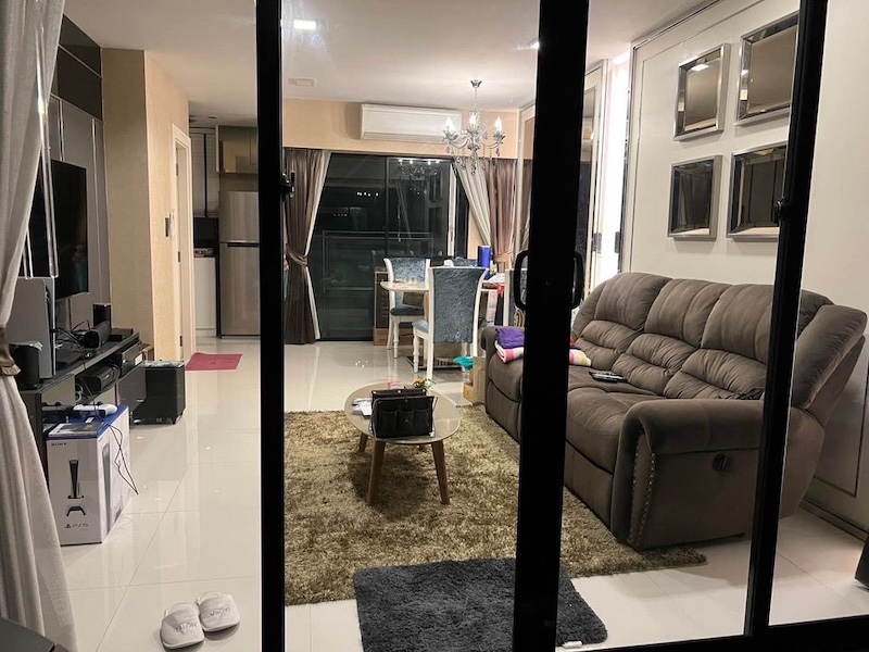 BS843 ขายทาวน์โฮม บ้านกลางเมืองรัตนาธิเบศร์ 18.1ตรว 3นอน 3น้ำ ตกแต่งสวยงามพร้อมอยู่ เฟอร์Built in ทั้งหลัง