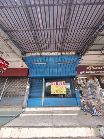 ขายอาคารพาณิชย์ 1 คูหา 3 ชั้น ทำเลทอง ติดถนนเศรษฐกิจ  ใกล้หอนาฬิกาเมืองกระทุ่มแบน สมุทรสาคร    ZW393