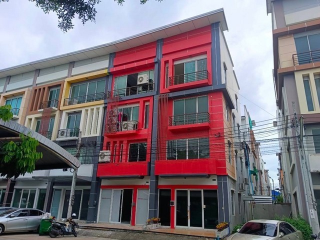 ให้เช่าโฮมออฟฟิศพร้อมเฟอร์นิเจอร์สำนักงาน โครงการRK BIZ CENTER ถนนเลียบมอเตอร์เวย์ ลาดกระบัง